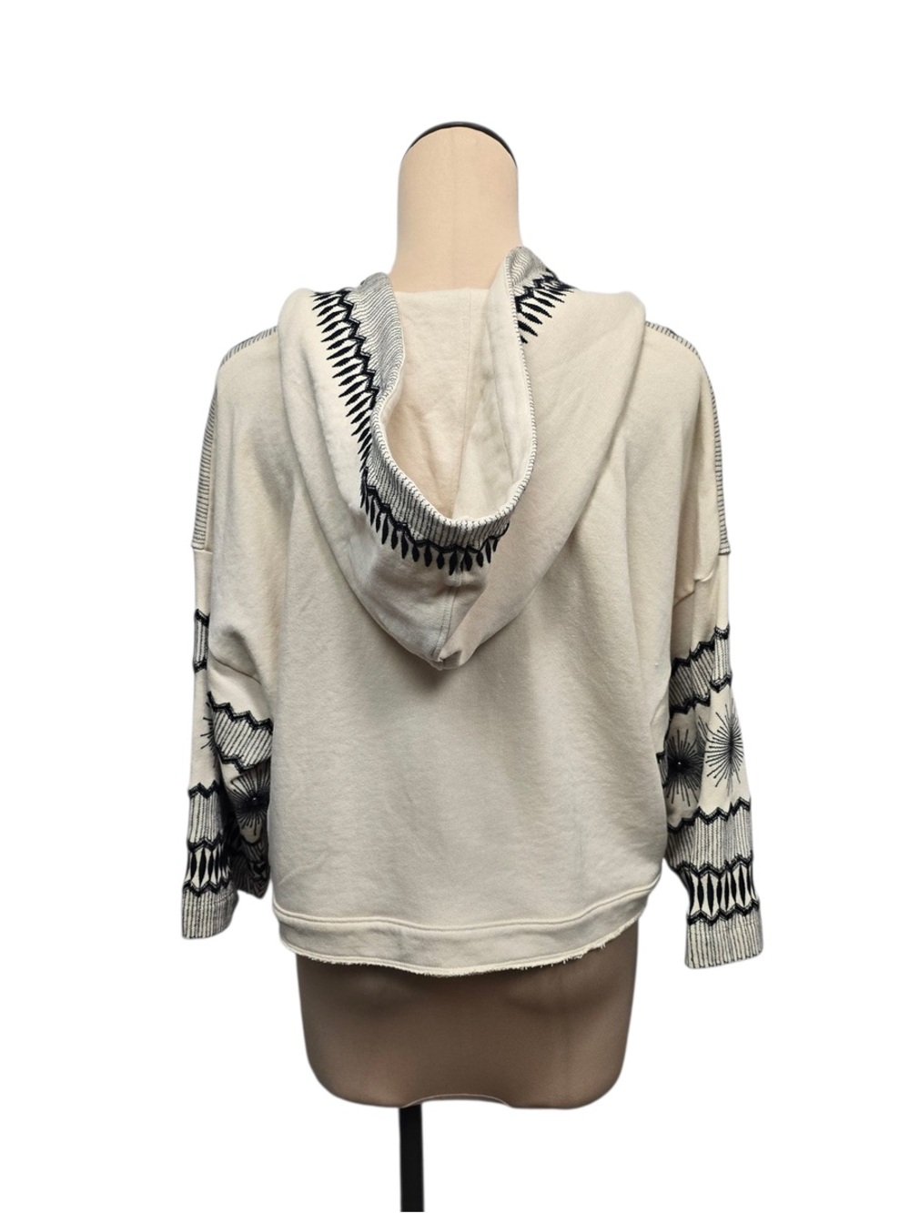Boho Embroidered Anthropologie Cream Hoodie Top - Picture 2 of 7